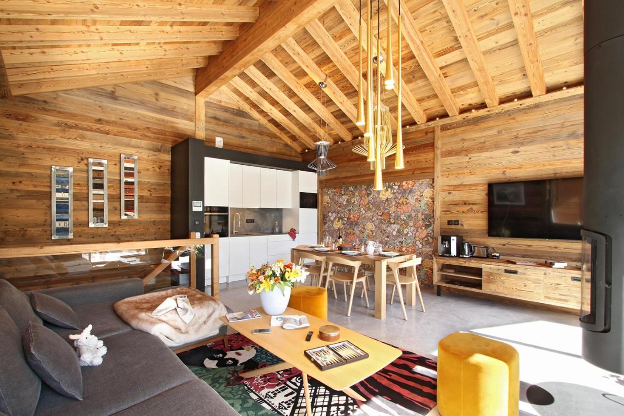 Apartment Le 1700 *